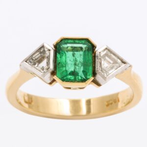George VI Emerald & Diamond Ring