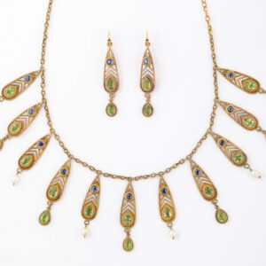 American 14kt Gold Necklace & Pair of Earrings en Suite