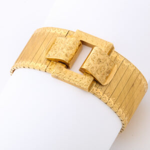 Italian 18kt Gold Engraved Bracelet