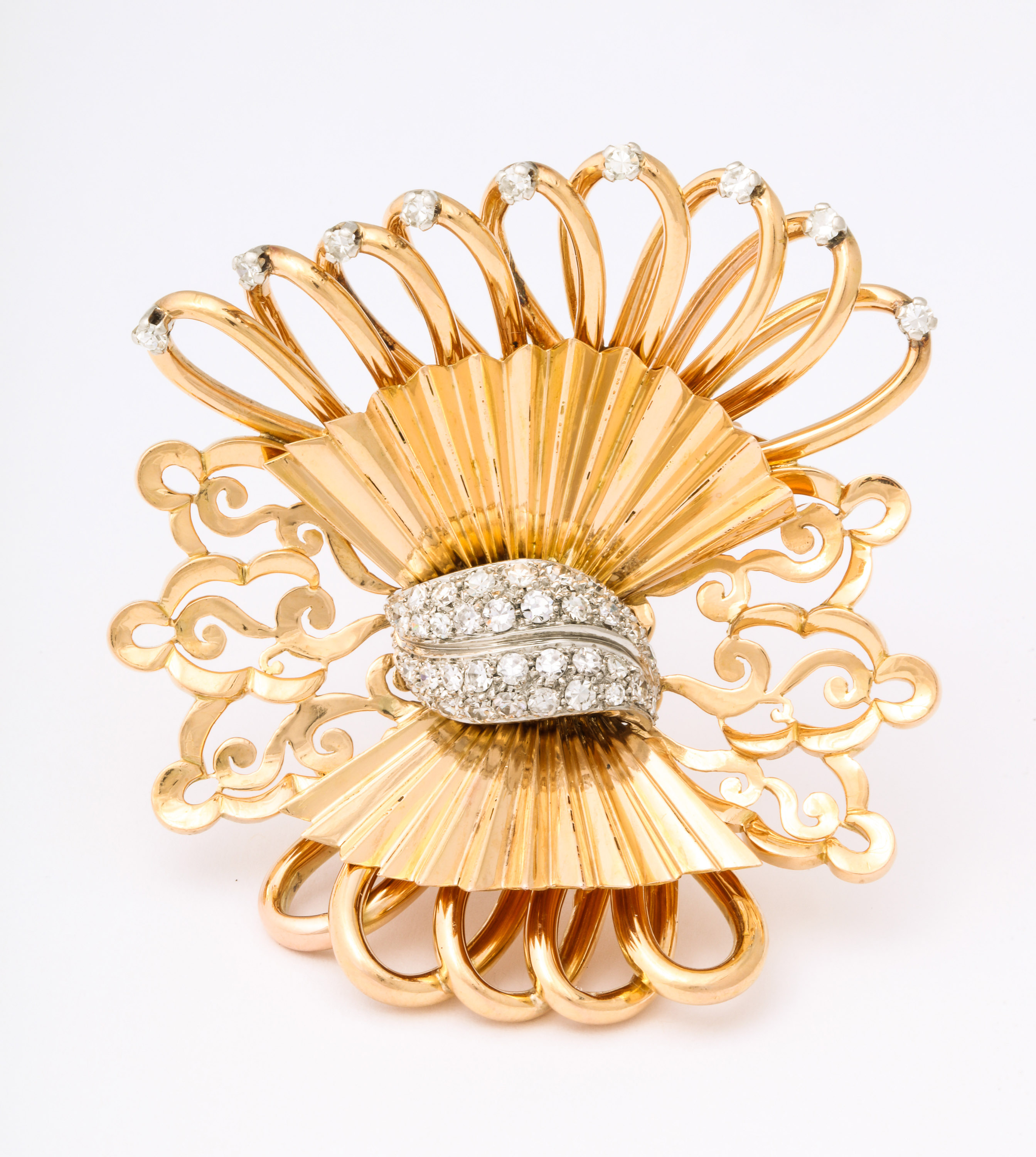 American 18kt Gold & Diamond Bow/Fan Brooch