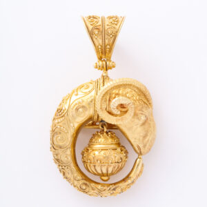 Victor Emmanuel II Period Ram's Head Neo-Etruscan 18kt Gold Brooch/Pendant