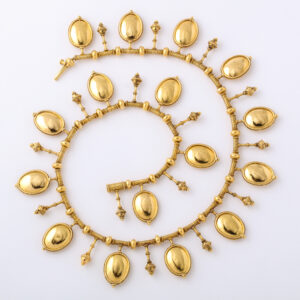 French 18kt Gold Necklace with Oval Pendants