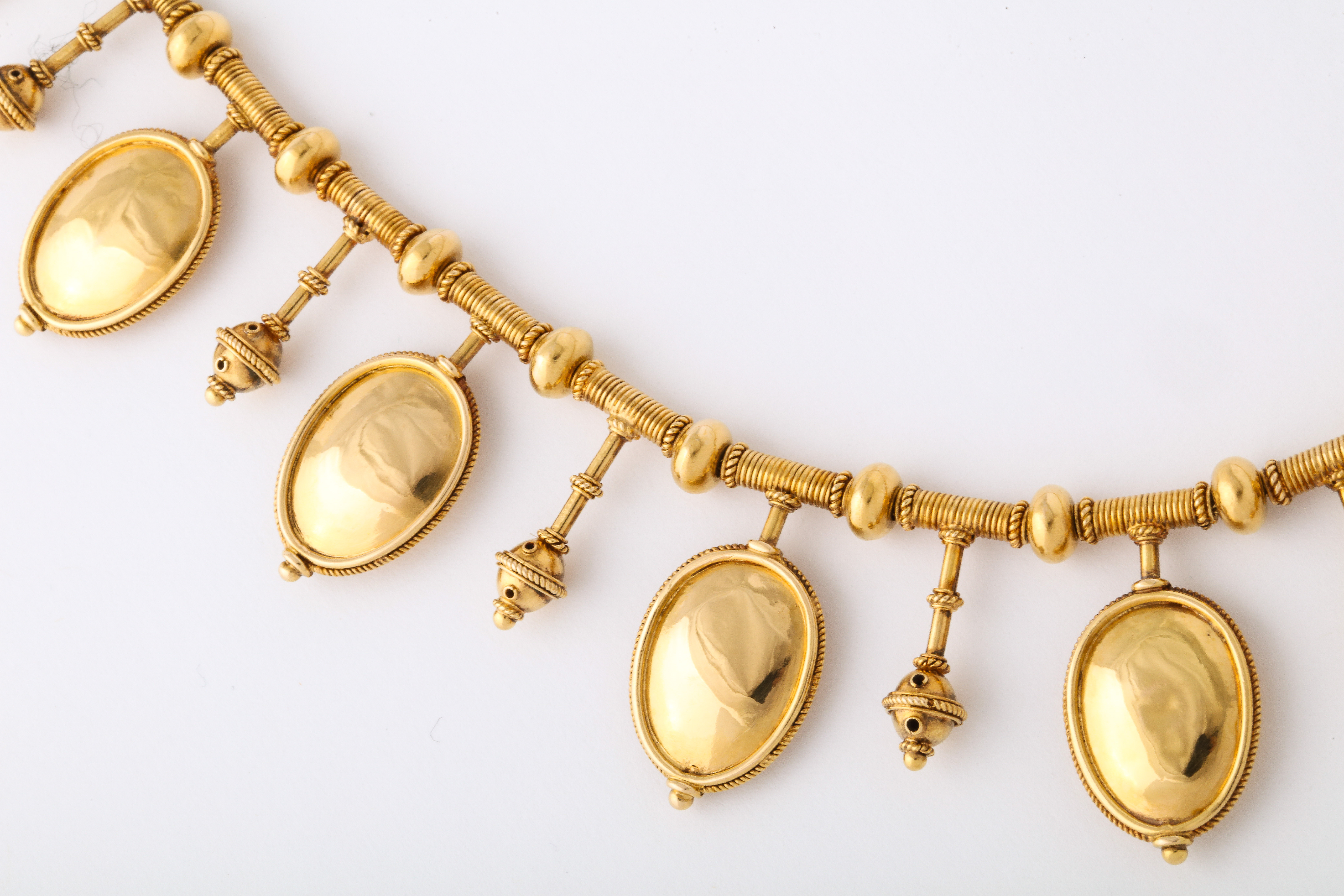 French 18kt Gold Necklace with Oval Pendants - Image 3